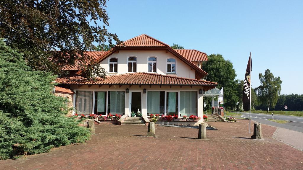 Hotel Restaurant Am Pfauenhof Quakenbrück Exteriör bild