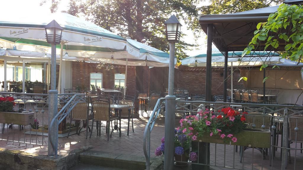 Hotel Restaurant Am Pfauenhof Quakenbrück Exteriör bild